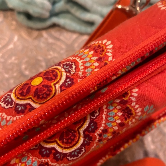 Vera Bradley small tech case - Picture 5 of 5